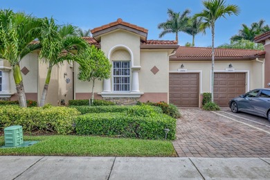Discover maintenance-free luxury in this beautifully appointed - photo 2