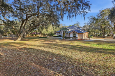 custom-built lakefront retreat set on 5 oak-studded acres - photo 6
