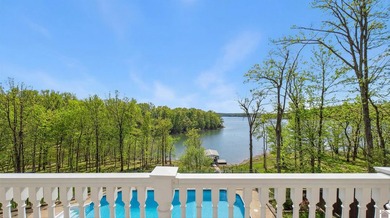 REDUCED! Welcome to 153 Chelsea, a luxurious waterfront oasis - photo 9