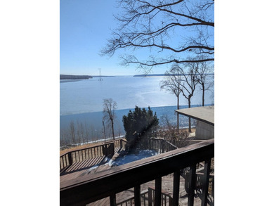 Kentucky Lake Home For Sale in Springville Tennessee