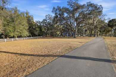 custom-built lakefront retreat set on 5 oak-studded acres - photo 12