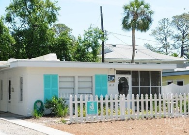 (private lake, pond, coastal) Home For Sale in Tybee Island Georgia