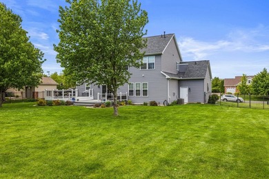 Welcome to Thornewood, one of Mahomet's most desirable - photo 3