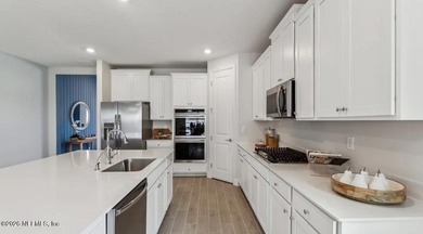 MOVE IN READY! Newly Built Home, never lived in! Welcome to - photo 6