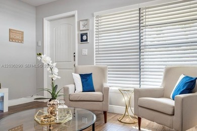 Charming and beautifully maintained 2-bedroom, 1-bath home in - photo 3