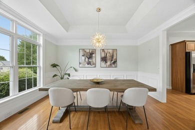 NEIGHBORHOOD SETTING WITH COMMUTER CONVENIENCE! This - photo 12