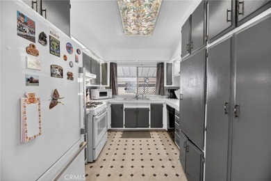 Make this beautiful house your new home in a premier 55+ - photo 14