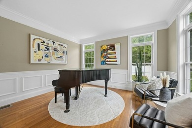 NEIGHBORHOOD SETTING WITH COMMUTER CONVENIENCE! This - photo 15