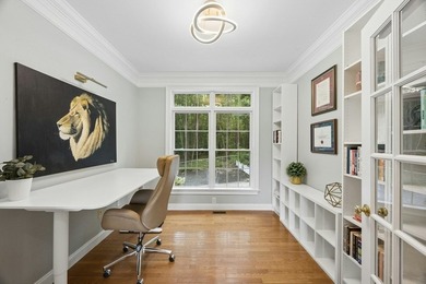 NEIGHBORHOOD SETTING WITH COMMUTER CONVENIENCE! This - photo 16
