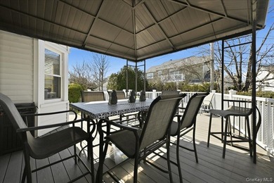 Welcome to this beautifully maintained 4-bedroom, 2 full bath - photo 18
