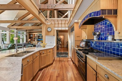 Known as The Cozy Nook, this storied Lake Minnetonka residence - photo 19
