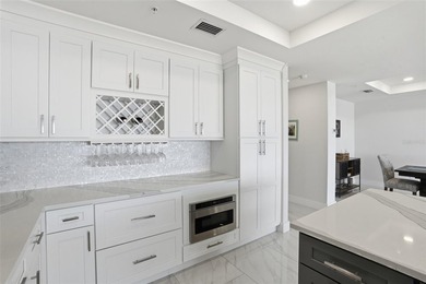 Experience LUXURY WATERFRONT LIVING in this stunning 2-bedroom - photo 20