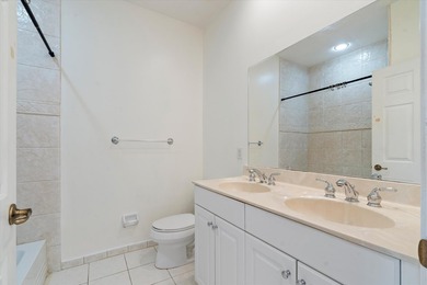 Welcome to this charming 3-bedroom, 2.5-bathroom townhouse - photo 23