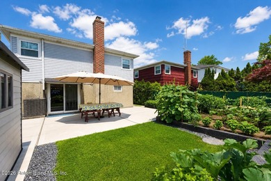 Welcome to this absolutely immaculate 1092 sq ft detached ranch - photo 26