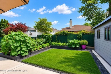 Welcome to this absolutely immaculate 1092 sq ft detached ranch - photo 27