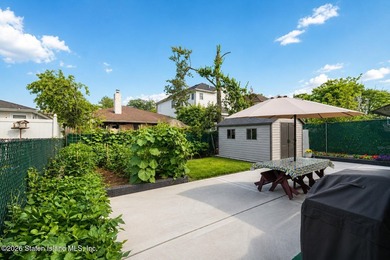 Welcome to this absolutely immaculate 1092 sq ft detached ranch - photo 28