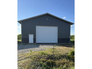 Lake Ponderosa Home For Sale in Montezuma Iowa