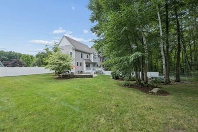 NEIGHBORHOOD SETTING WITH COMMUTER CONVENIENCE! This - photo 36