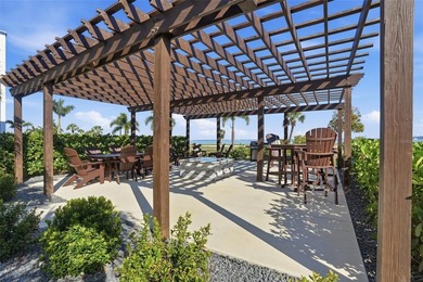Experience LUXURY WATERFRONT LIVING in this stunning 2-bedroom - photo 40