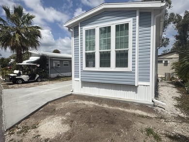 Brand New 2026 Park Model Home at River Vista RV 55+ Park Step - photo 2