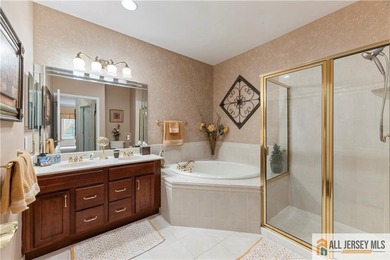 IT'S ALL ABOUT THE VIEW exclusive to Building 4! Overlooks - photo 16