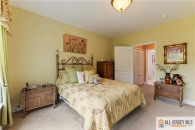 IT'S ALL ABOUT THE VIEW exclusive to Building 4! Overlooks - photo 20
