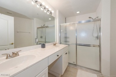 Welcome to this spacious 2-bedroom, 2-bathroom turnkey condo