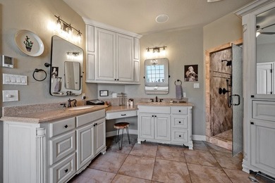 Spacious custom built home on 6.3 acres. Serene country setting - photo 17