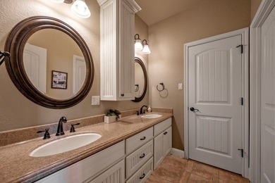 Spacious custom built home on 6.3 acres. Serene country setting - photo 20