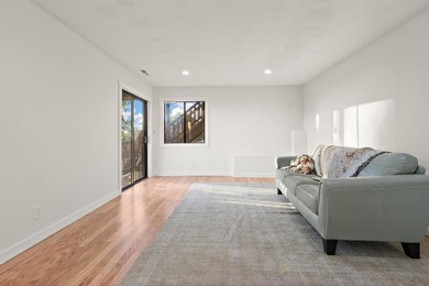 Come home to sweeping 180 degrees Bay views, perfect for sipping - photo 39