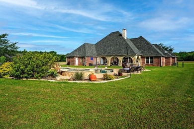 Spacious custom built home on 6.3 acres. Serene country setting - photo 39