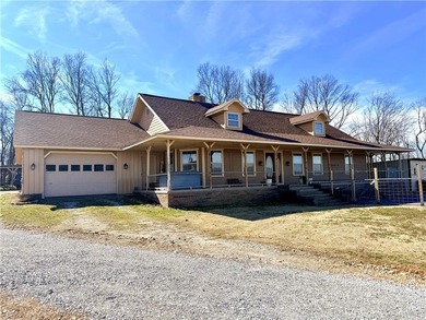 (private lake, pond, creek) Home For Sale in Huntsville Arkansas