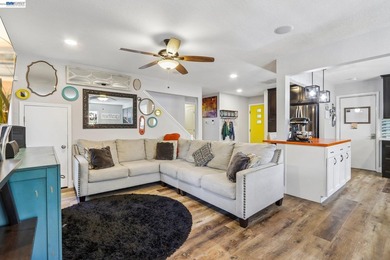 Beautiful upgraded home featuring two primary suites and a - photo 3