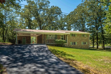 Lake Catherine Home For Sale in Hot Springs Arkansas