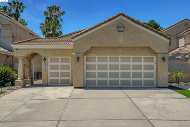 Welcome to 1952 Cherry Hills Dr., an updated 2-bedroom - photo 1
