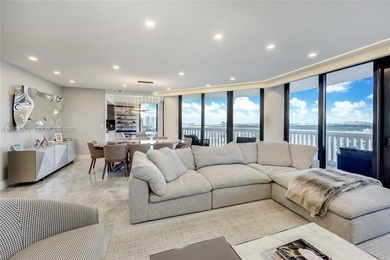 Little Maule Lake Condo For Sale in Aventura Florida