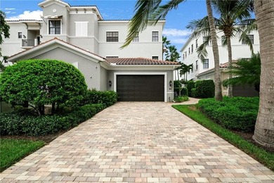 Discover refined lakeside living in this exquisitely renovated - photo 27