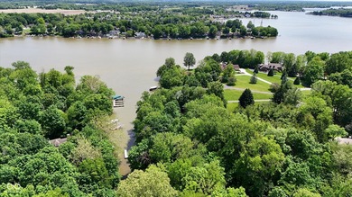 Rare opportunity on Morse Lake with 1.4 wooded acres - a setting - photo 47
