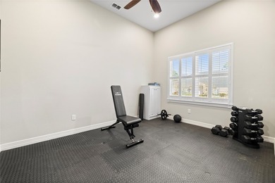 Experience the pinnacle of refined living in this meticulously - photo 27