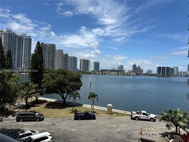 Must-See Spacious 2-Bedroom, 2-Bathroom Condo with Stunning