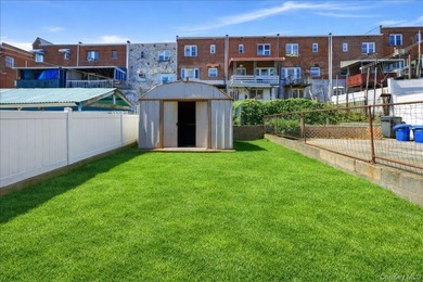 Brick, large single family recently renovated in move-in - photo 20