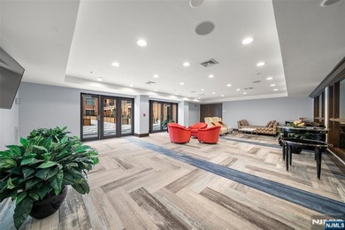 22 Ave At Port Imperial 204 - photo 23