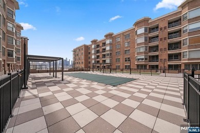 22 Ave At Port Imperial 204 - photo 24