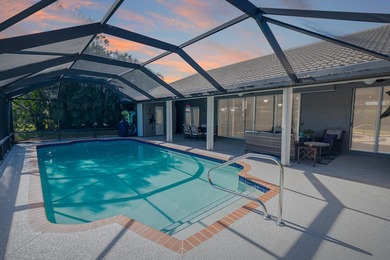 Indulge in Luxury Living in Country Club Estates! This stunning - photo 2