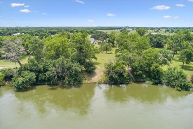 Lake Home For Sale in Waco, Texas