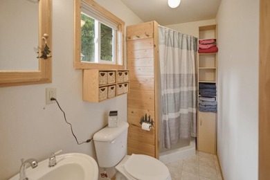 Enjoy affordable Clam Lake ownership with Cabin #6 at Partners - photo 11