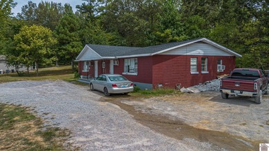 NEW PRICE! INCREDIBLE INCOME PRODUCING PROPERTY WITH 11 UNITS ON - photo 16