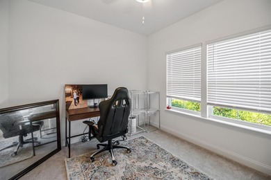 Welcome home to this beautiful 3-bedroom, 2-bath residence - photo 18