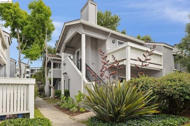 Exquisite resort-style condo in the prominent East Bay paradise - photo 2
