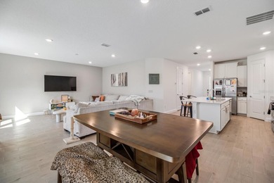 Welcome home to this beautiful 3-bedroom, 2-bath residence - photo 23